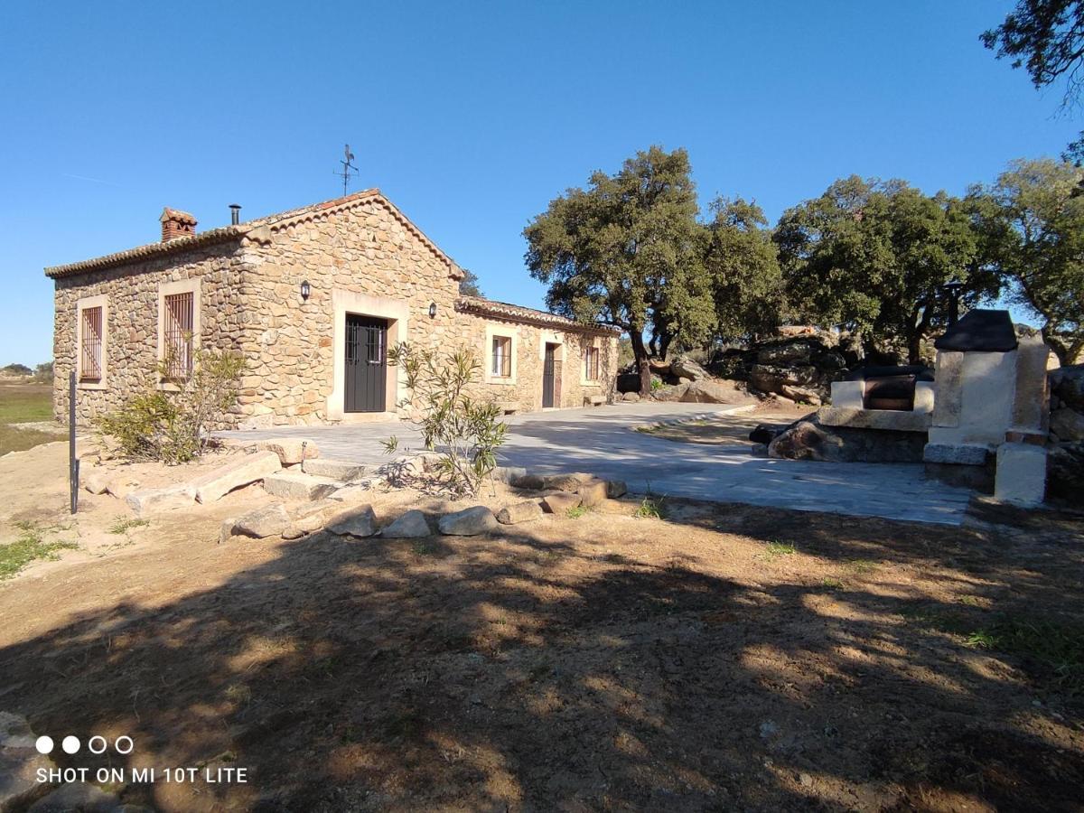 Rucanon 2 La Casa Del Campo 4 Estrellas, Piscina Y Golf Монтанчес Екстер'єр фото