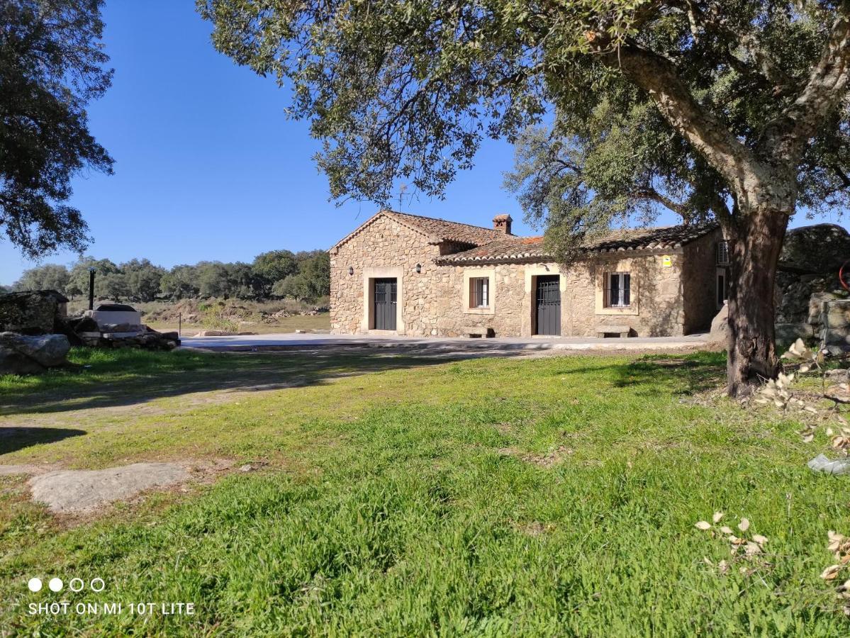 Rucanon 2 La Casa Del Campo 4 Estrellas, Piscina Y Golf Монтанчес Екстер'єр фото